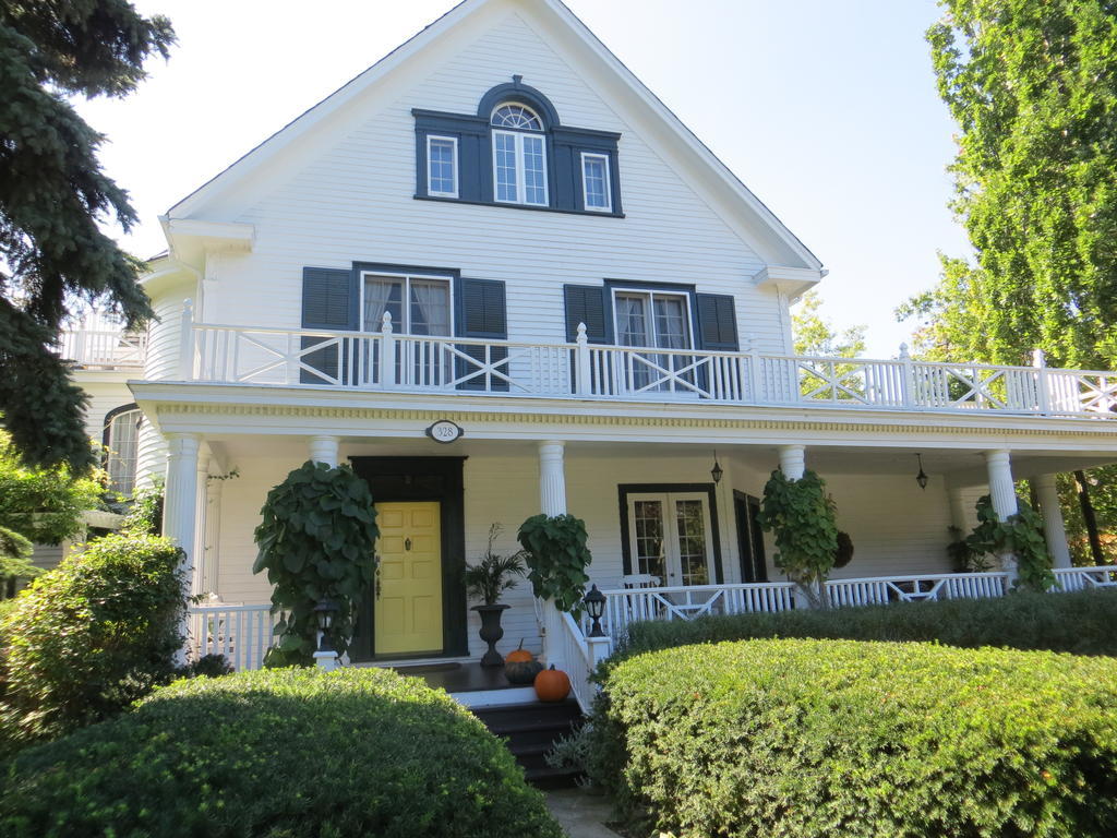 Lakewinds Country Manor Bed and Breakfast Niagara-on-the-Lake Zewnętrze zdjęcie